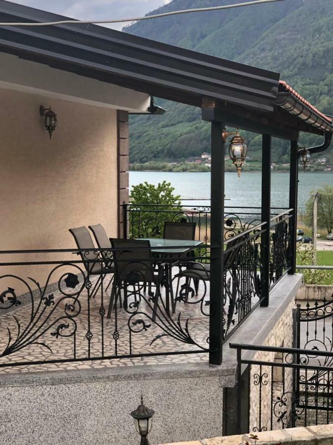 Ema Guest House بلاف المظهر الخارجي الصورة